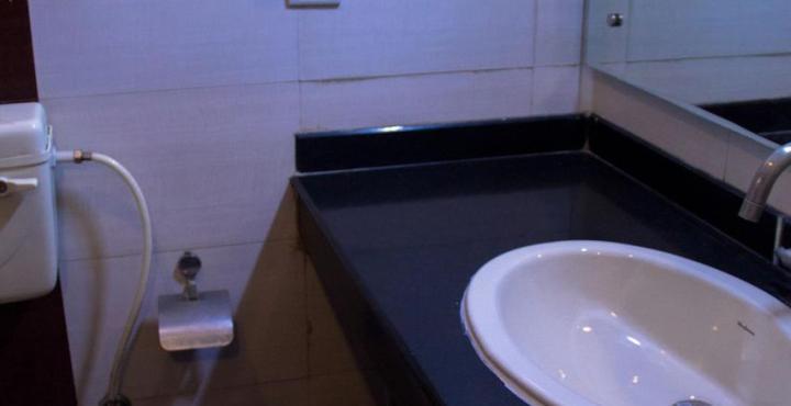 Hotel Noor Empire International Kormangala Bengaluru Zewnętrze zdjęcie