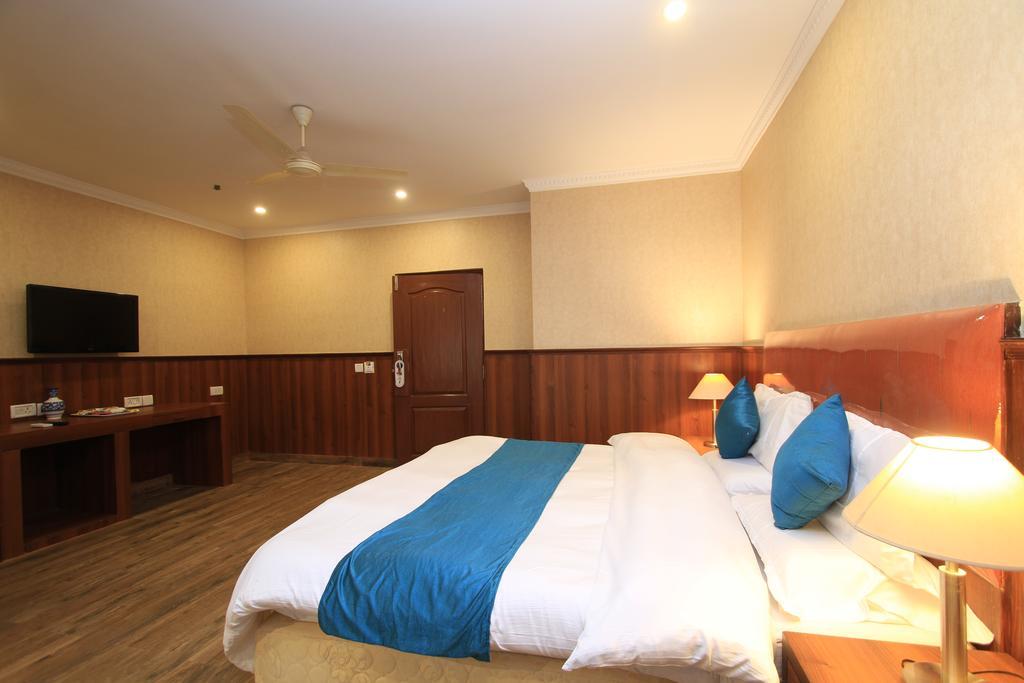 Hotel Noor Empire International Kormangala Bengaluru Zewnętrze zdjęcie